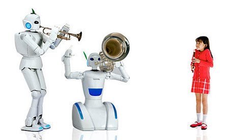 Жизнь в гармонии с людьми — главная мелодия Toyota Partner Robots. (фото: Toyota)